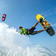 在俄罗斯的风筝冲浪运动：在哪里学习？又在哪里可以让你乘风破浪？
