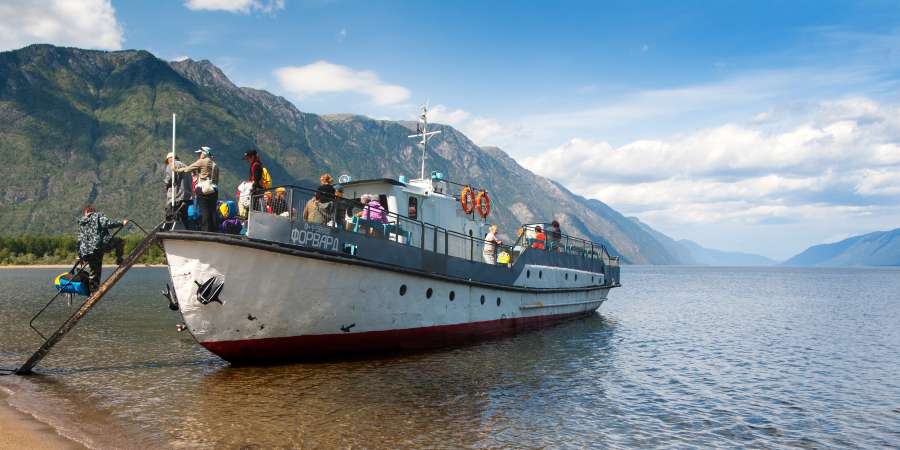 捷列茨科耶湖（Lake Teletskoye）