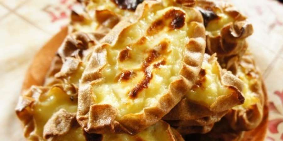 Ржаные калитки с картофелем